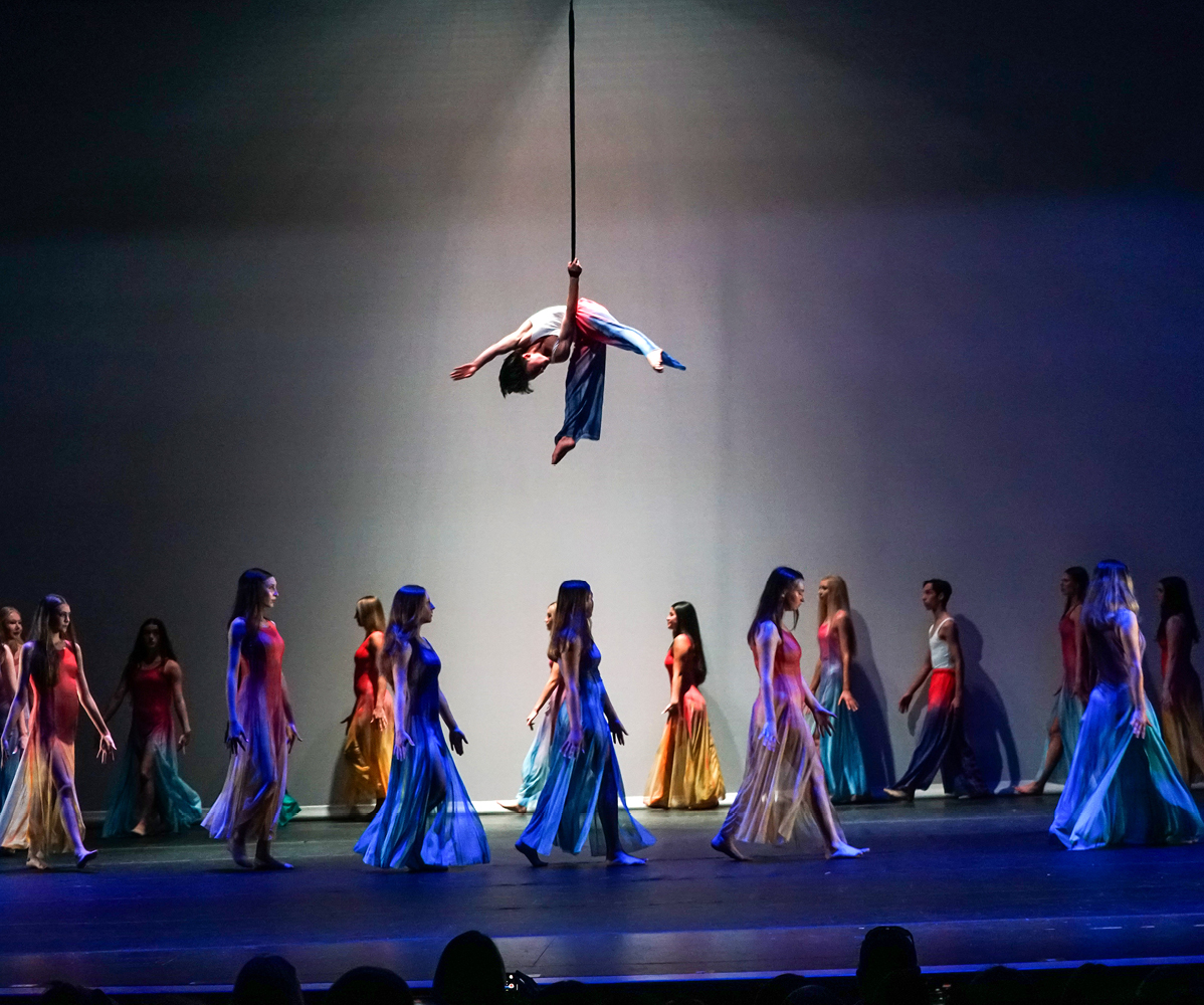 Dance 4