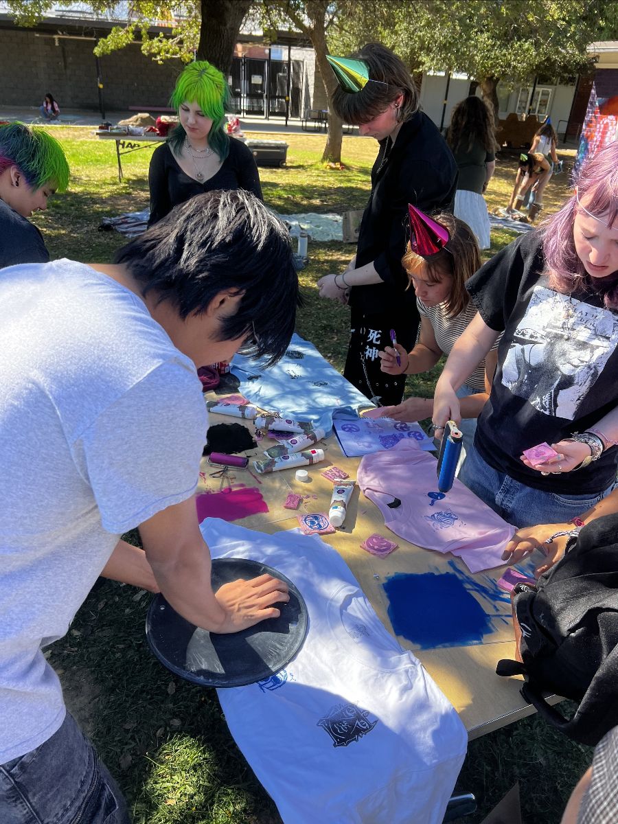 Sculpture & Ceramics hosts an Artsy Afternoon 2 Sculpture & Ceramics hosts an Artsy Afternoon 2